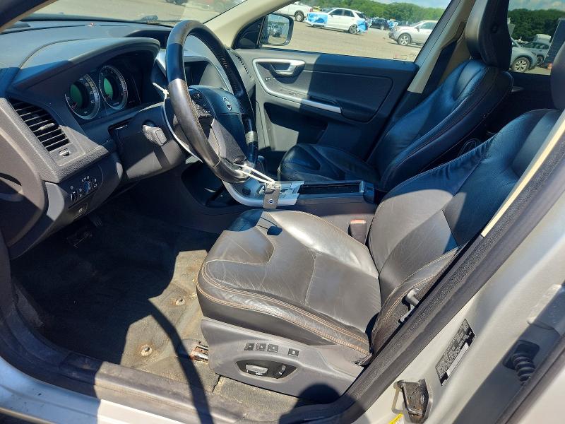 2010 Volvo Xc60 მანქანა იყიდება აუქციონზე, vin: YV4992DZ5A2019485, აუქციონის ნომერი: 57766396