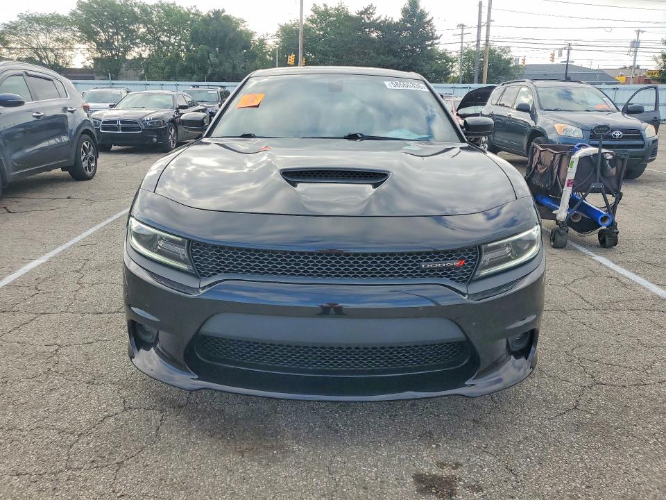 58566336 :رقم المزاد ، 2C3CDXCT8MH605910 vin ، 2021 Dodge Charger مزاد بيع