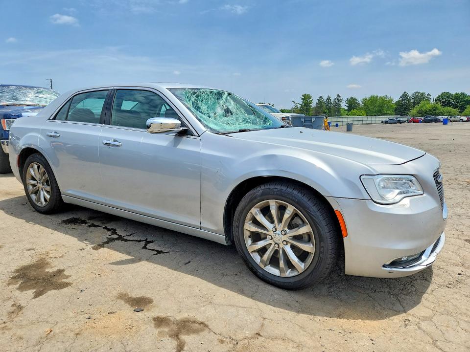 Продажа на аукционе авто 2020 Chrysler 300, vin: 2C3CCAKG4LH112292, номер лота: 58351926