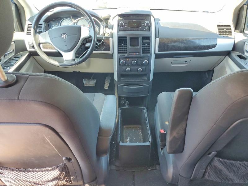 Продаж на аукціоні авто 2010 Dodge Grand Caravan, vin: 2D4RN5D12AR165146, номер лоту: 56070316