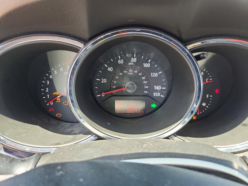 56796016 :رقم المزاد ، 5XYKU4A28BG024810 vin ، 2011 Kia Sorento مزاد بيع