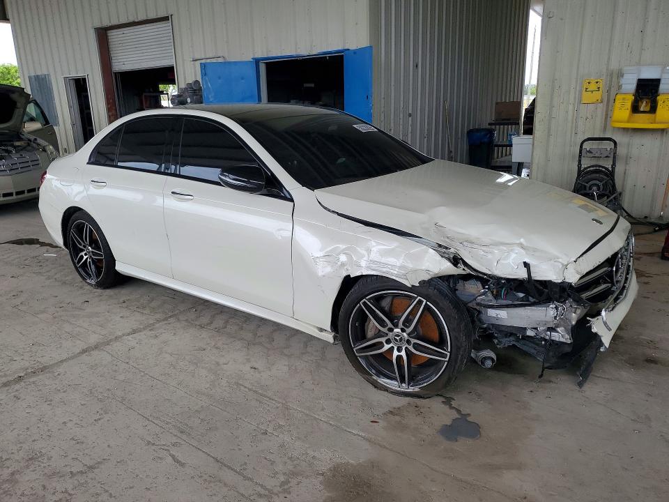 Продажа на аукционе авто 2020 Mercedes-benz E, vin: WDDZF8DB4LA719935, номер лота: 56228826