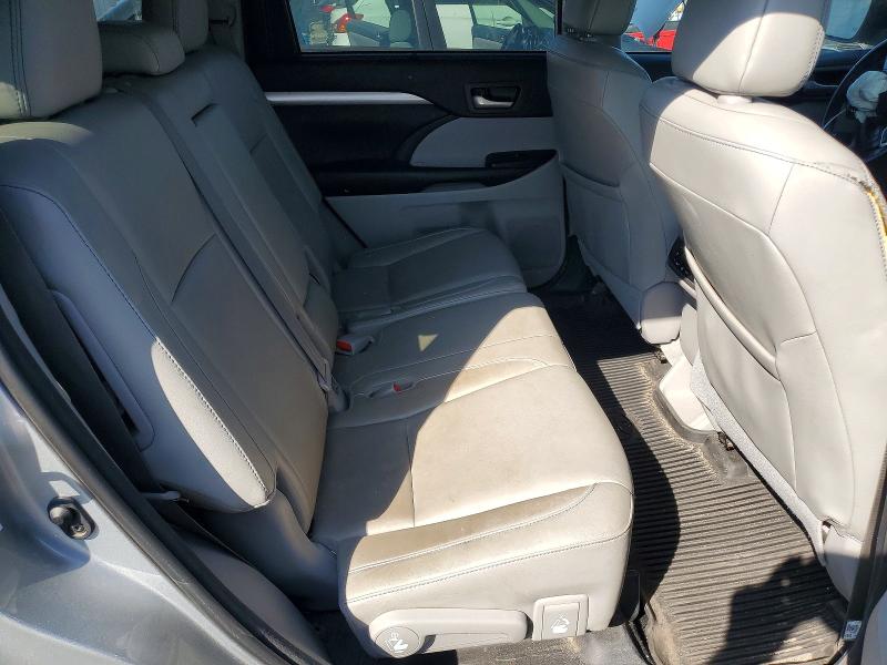 Aukcja sprzedaży 2018 Toyota Highlander, vin: 5TDJZRFH9JS560643, numer aukcji: 58579506