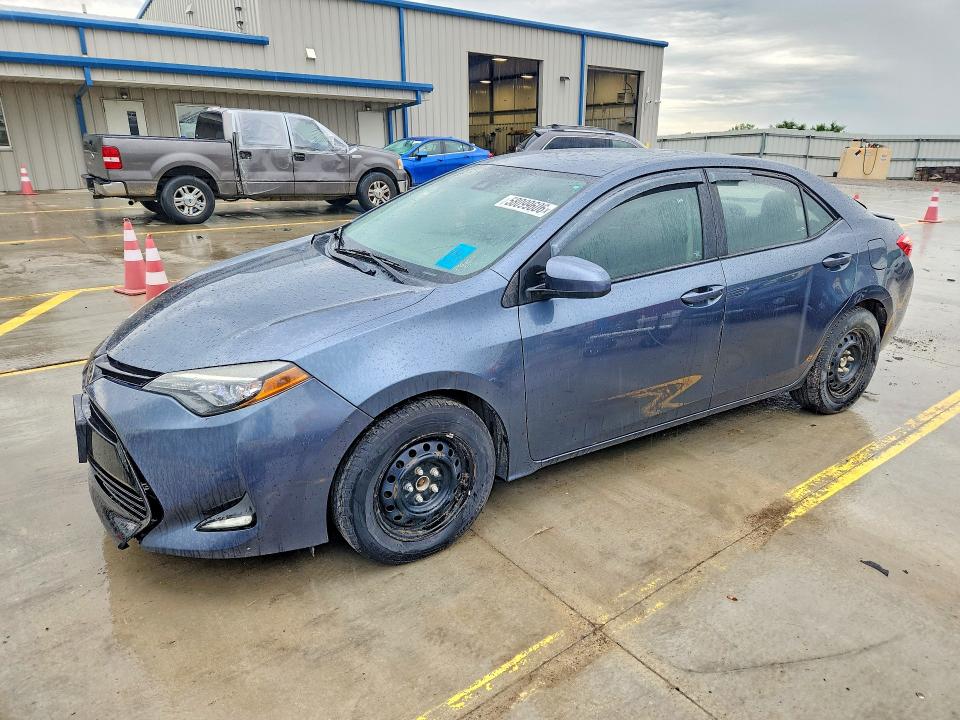 2017 Toyota Corolla მანქანა იყიდება აუქციონზე, vin: 2T1BURHE5HC768043, აუქციონის ნომერი: 58099606