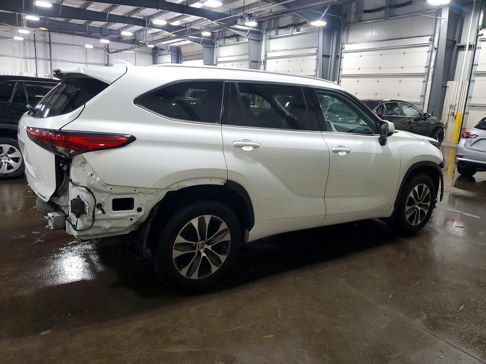 Aukcja sprzedaży 2022 Toyota Highlander, vin: 5TDGZRBH0NS179138, numer aukcji: 56116256