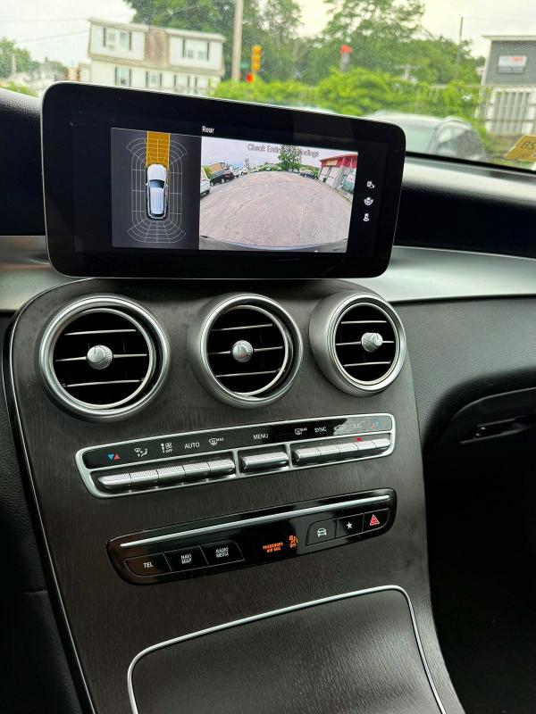 58909426 :رقم المزاد ، W1N0G8EB8MV302853 vin ، 2021 Mercedes-benz Glc مزاد بيع