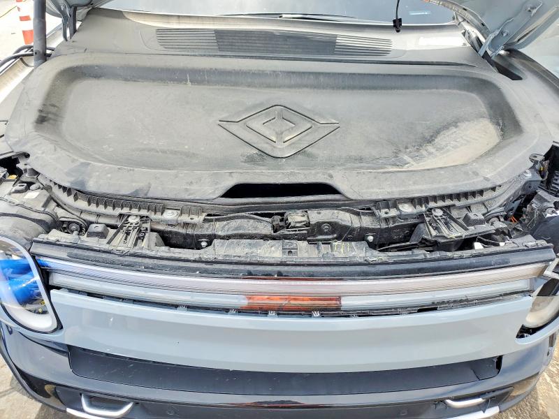 2025 Rivian R1s მანქანა იყიდება აუქციონზე, vin: 7PDSGBBA9SN054322, აუქციონის ნომერი: 57999646