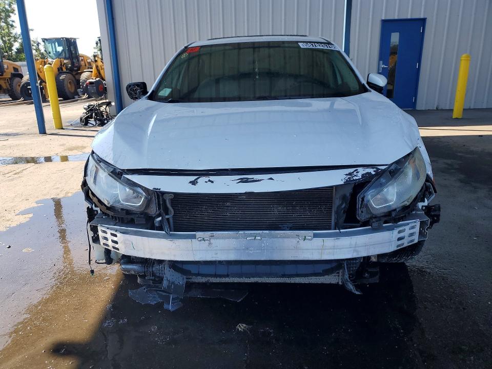 Продаж на аукціоні авто 2017 Honda Civic, vin: 2HGFC1F32HH647825, номер лоту: 58782576