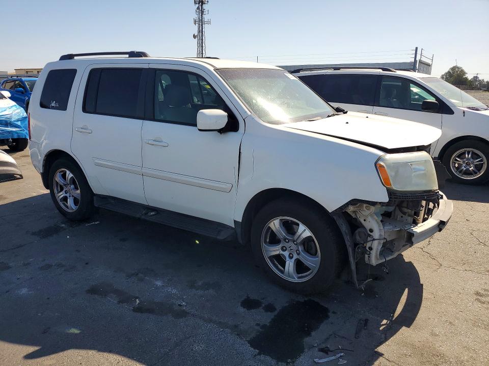 55740746 :رقم المزاد ، 5FNYF3H41CB043388 vin ، 2012 Honda Pilot مزاد بيع