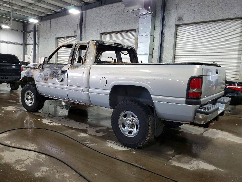 56252606 :رقم المزاد ، 3B7HF13Y4WG142753 vin ، 1998 Dodge Ram 1500 مزاد بيع