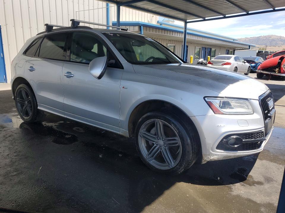 Продажа на аукционе авто 2014 Audi Q5, vin: WA1DMAFP1EA087841, номер лота: 55750696
