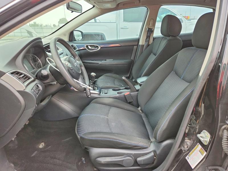 55215636 :رقم المزاد ، 3N1CB7AP4HY302908 vin ، 2017 Nissan Sentra مزاد بيع