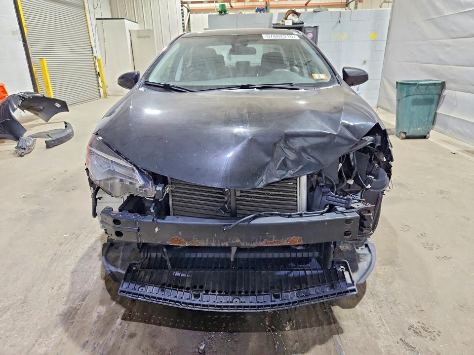 57662316 :رقم المزاد ، 2T1BURHE4HC892529 vin ، 2017 Toyota Corolla مزاد بيع