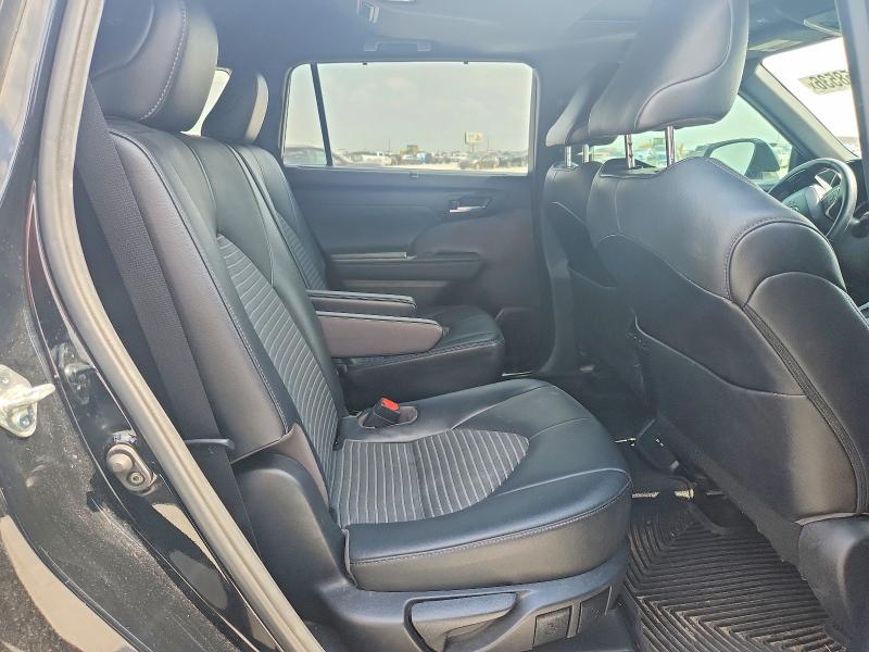 58058536 :رقم المزاد ، 5TDLZRAH3MS050521 vin ، 2021 Toyota Highlander مزاد بيع