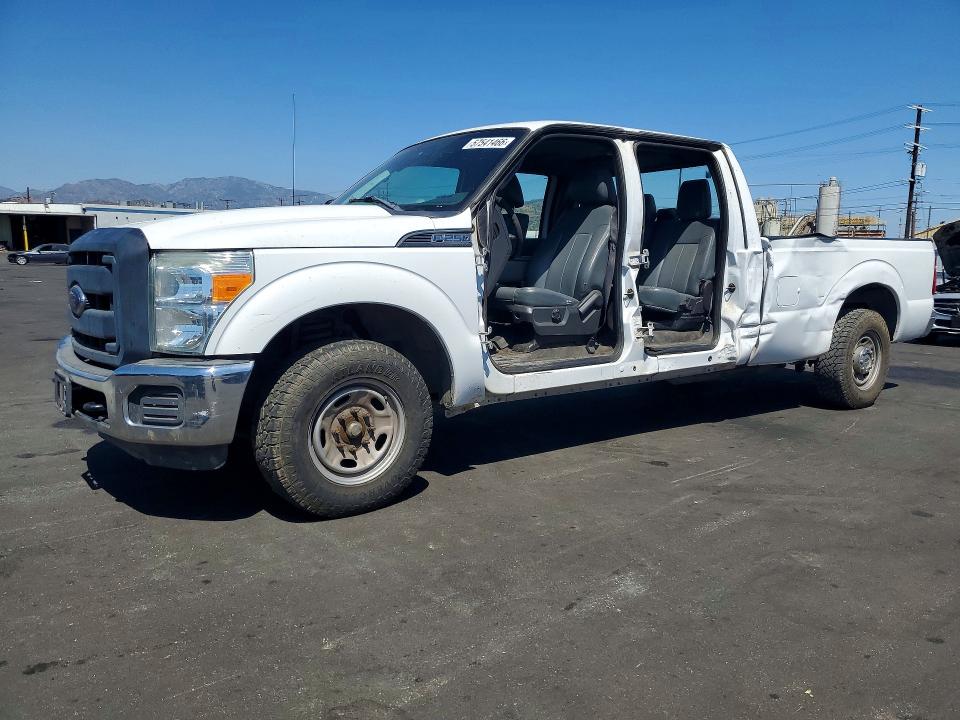 57541466 :رقم المزاد ، 1FT7W2A66FED72983 vin ، 2015 Ford F250 مزاد بيع