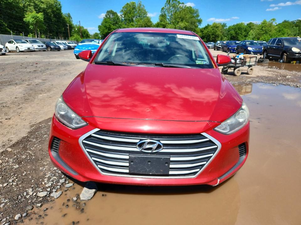 58788746 :رقم المزاد ، 5NPD84LF5HH003301 vin ، 2017 Hyundai Elantra مزاد بيع