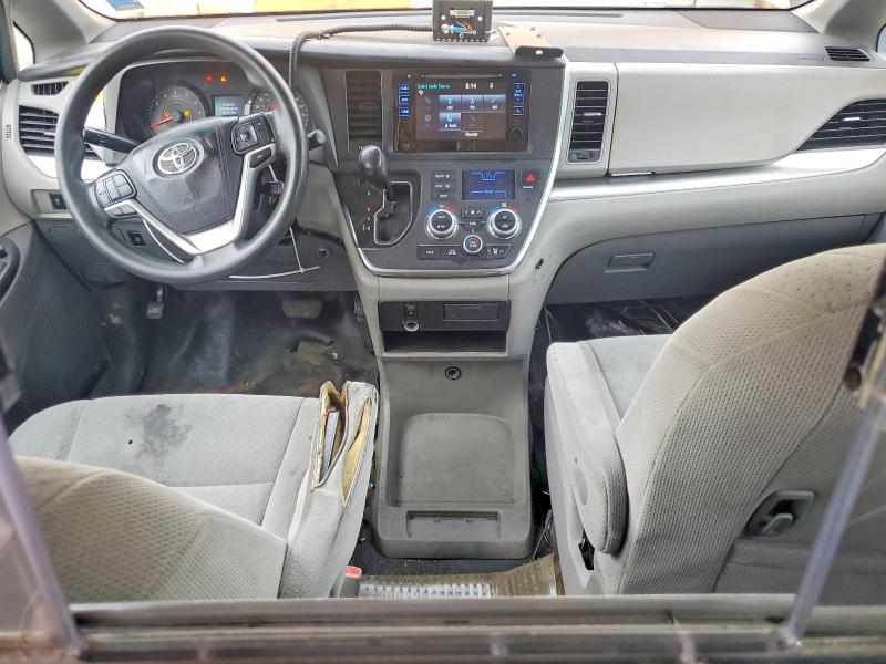 2016 Toyota Sienna მანქანა იყიდება აუქციონზე, vin: 5TDKK3DC4GS763462, აუქციონის ნომერი: 57136326