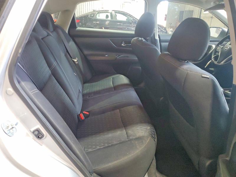 2018 Nissan Altima მანქანა იყიდება აუქციონზე, vin: 1N4AL3AP9JC208795, აუქციონის ნომერი: 57469986