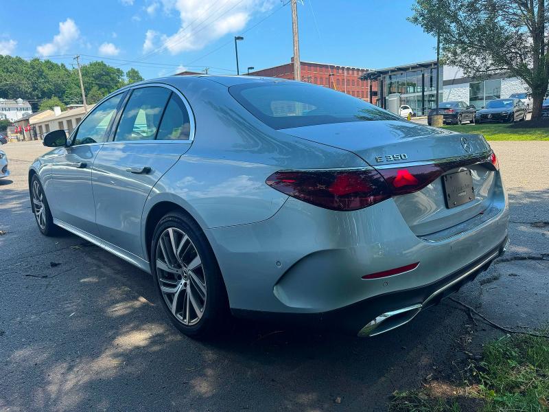 Продаж на аукціоні авто 2025 Mercedes-benz E, vin: W1KLF4HB4SA109122, номер лоту: 59375736