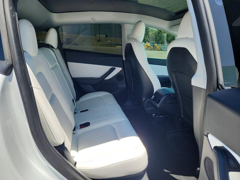 58306766 :رقم المزاد ، 5YJYGDEE9MF248572 vin ، 2021 Tesla Model Y مزاد بيع