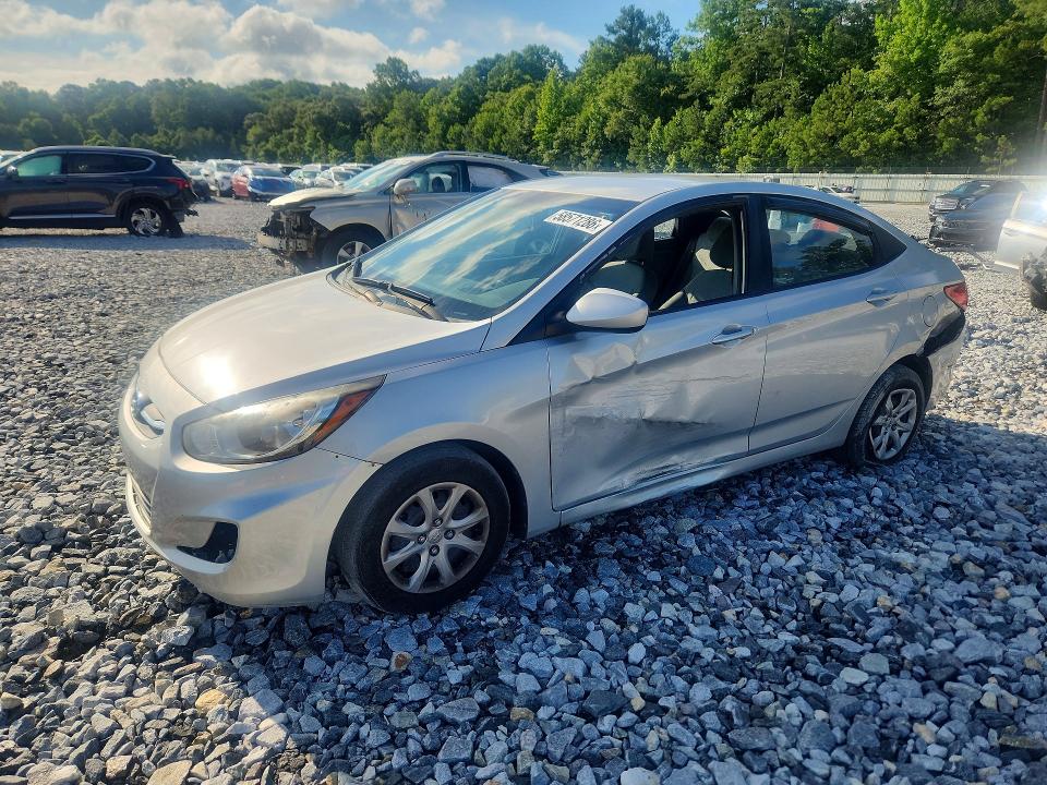 2014 Hyundai Accent მანქანა იყიდება აუქციონზე, vin: KMHCT4AE4EU736943, აუქციონის ნომერი: 58571286