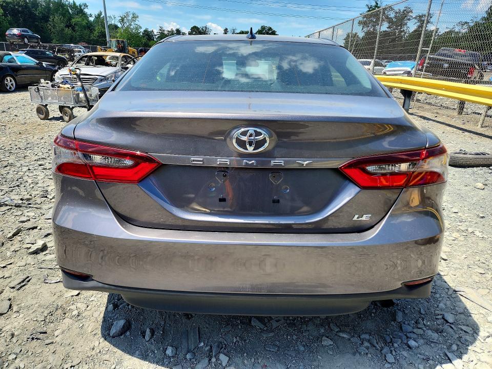 Продаж на аукціоні авто 2022 Toyota Camry, vin: 4T1C11AK5NU004203, номер лоту: 57784926