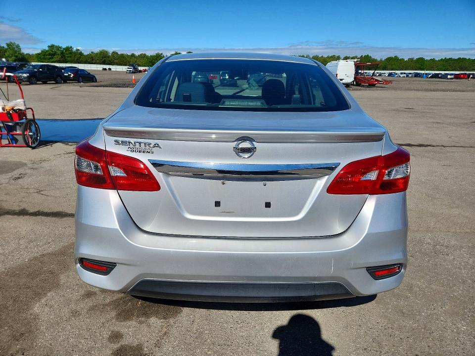 Продаж на аукціоні авто 2019 Nissan Sentra, vin: 3N1AB7AP3KY225138, номер лоту: 57156036