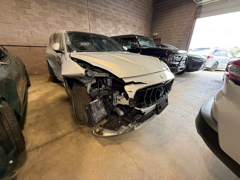 Продажа на аукционе авто 2024 Maserati Grecale, vin: ZN6PMDAA2R7448339, номер лота: 57970866