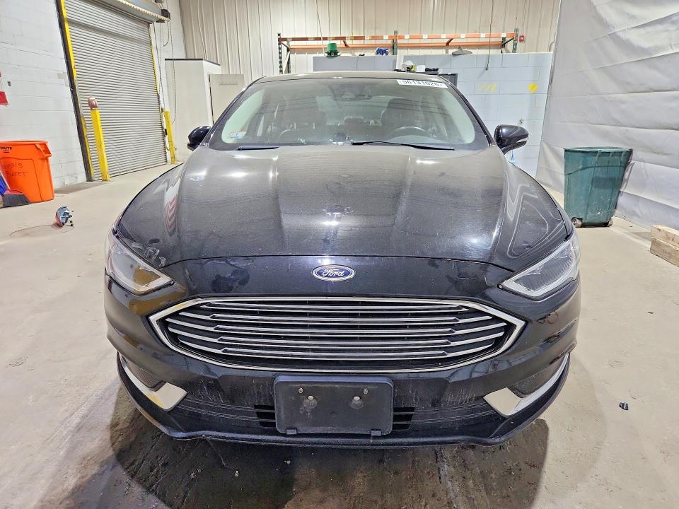 Продаж на аукціоні авто 2018 Ford Fusion, vin: 3FA6P0PU6JR135084, номер лоту: 56131026