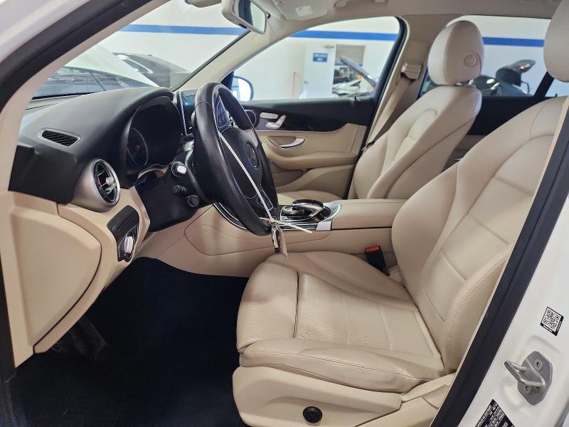 58401056 :رقم المزاد ، WDC0G4KB3GF076900 vin ، 2016 Mercedes-benz Glc مزاد بيع