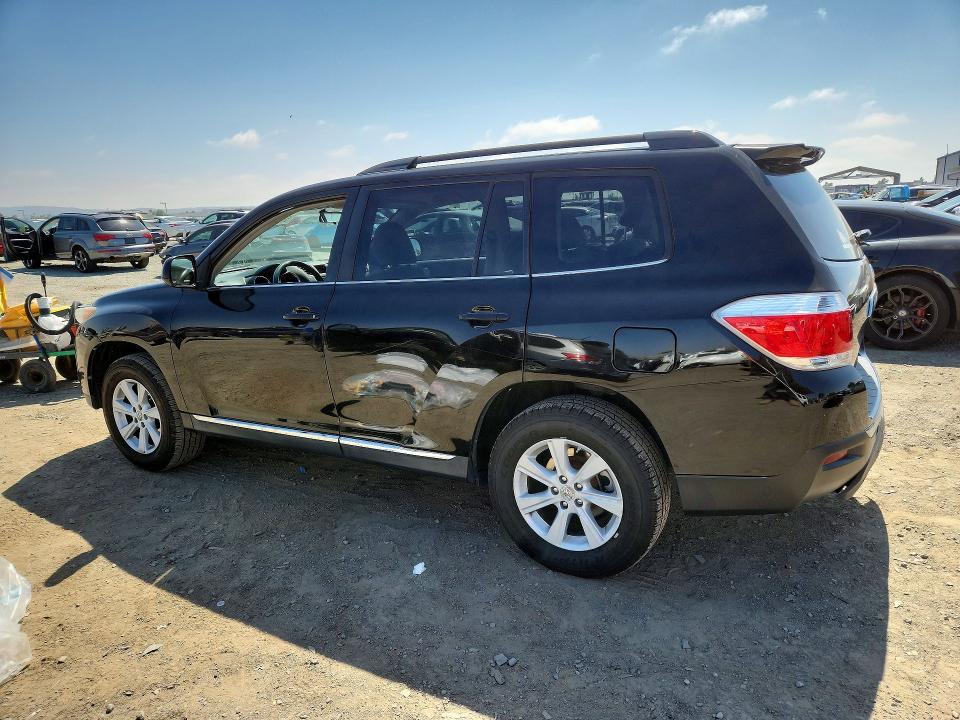 58845816 :رقم المزاد ، 5TDBK3EH3DS237474 vin ، 2013 Toyota Highlander مزاد بيع