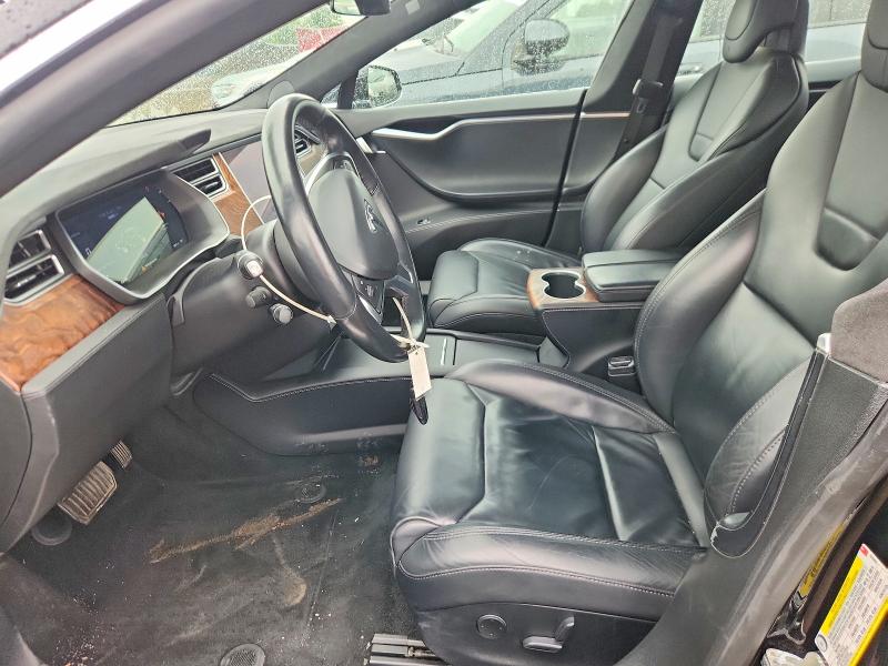 2017 Tesla Model S მანქანა იყიდება აუქციონზე, vin: 5YJSA1E25HF185262, აუქციონის ნომერი: 55693666