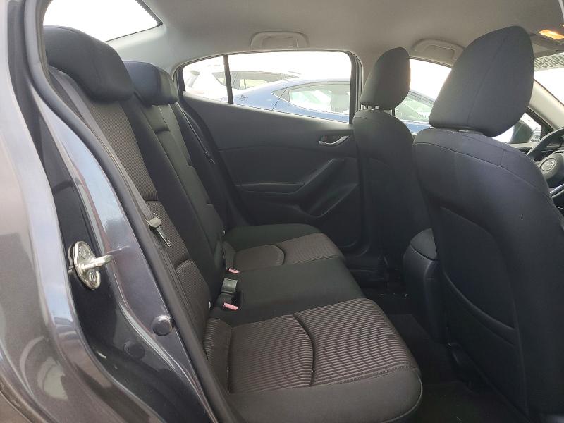 57484596 :رقم المزاد ، JM1BM1U70G1331157 vin ، 2016 Mazda 3 مزاد بيع