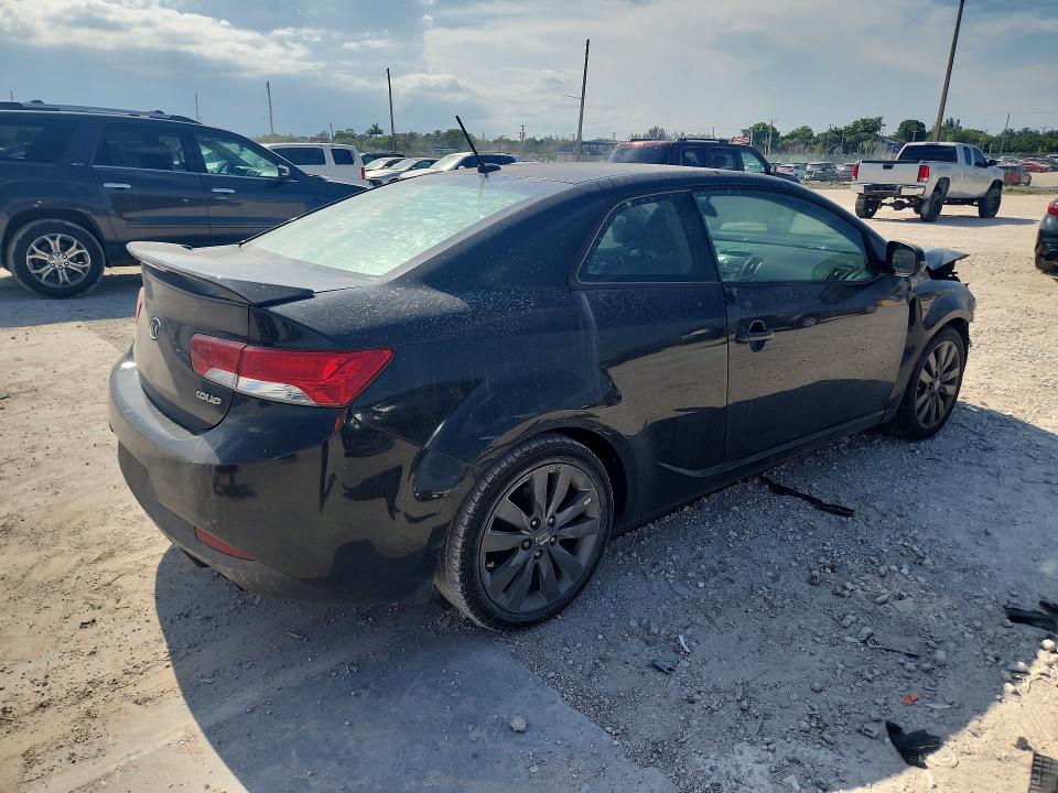 2013 Kia Forte მანქანა იყიდება აუქციონზე, vin: KNAFW6A32D5707045, აუქციონის ნომერი: 58965156