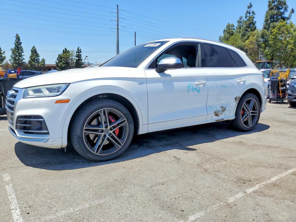 56537096 :رقم المزاد ، WA1C4AFY1J2176558 vin ، 2018 Audi Sq5 مزاد بيع