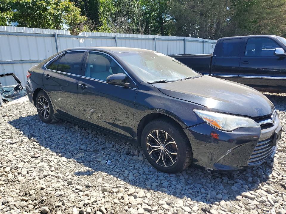 56275006 :رقم المزاد ، 4T4BF1FK4FR473666 vin ، 2015 Toyota Camry مزاد بيع