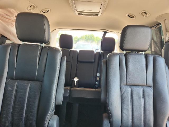2011 Chrysler Town & Country მანქანა იყიდება აუქციონზე, vin: 2A4RR8DG3BR617687, აუქციონის ნომერი: 56253216
