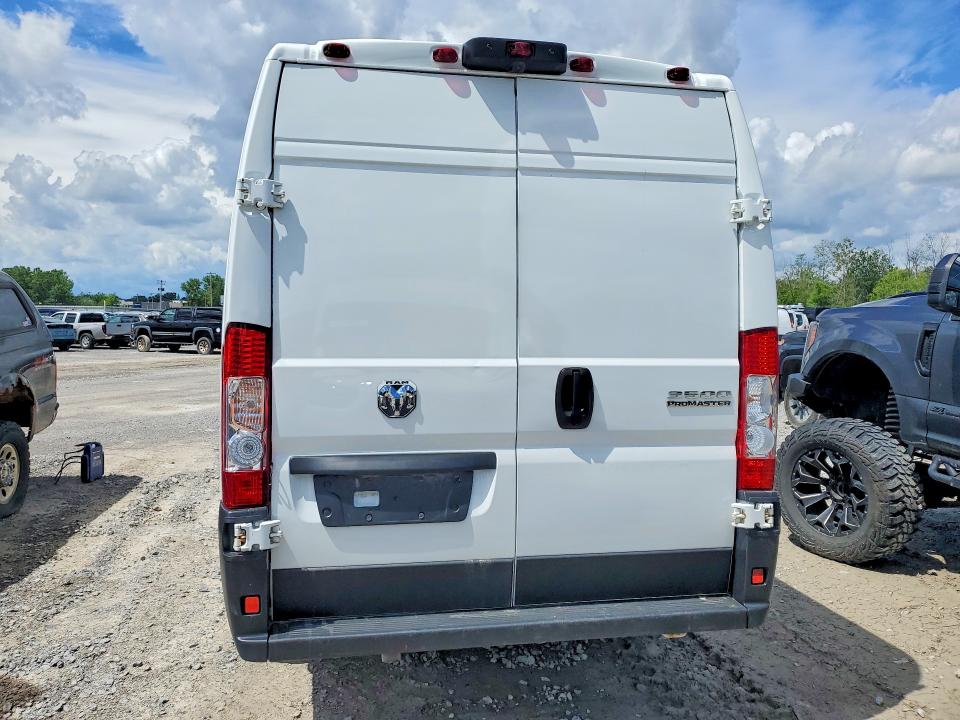 57695146 :رقم المزاد ، 3C6MRVJG0SE504811 vin ، 2025 Ram Promaster 3500 مزاد بيع