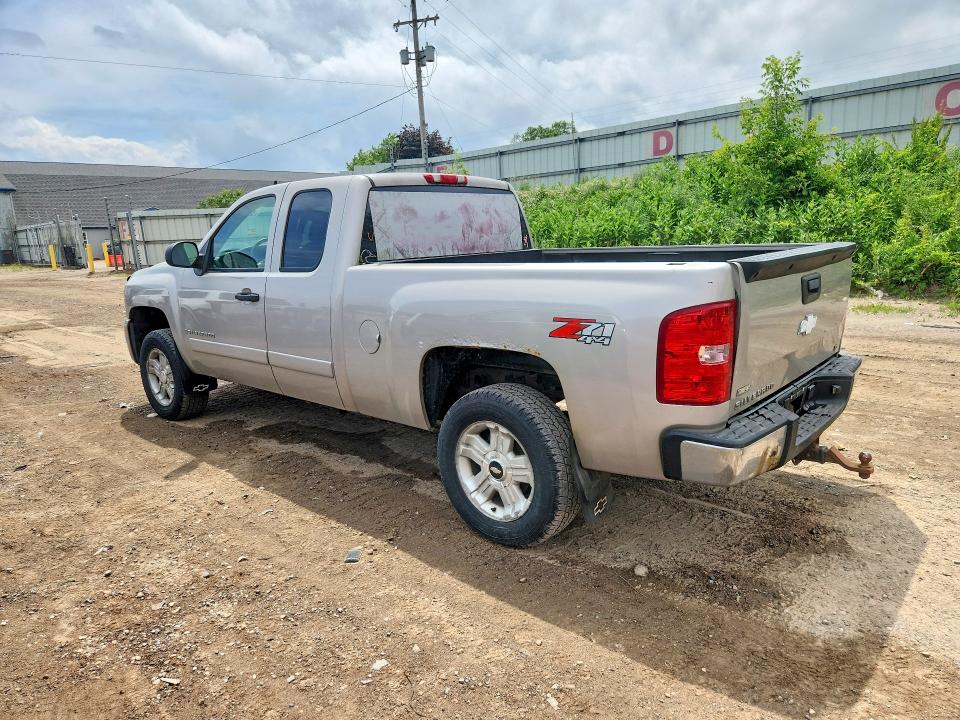 Продаж на аукціоні авто 2007 Chevrolet Silverado, vin: 1GCEK19027Z517976, номер лоту: 55872256