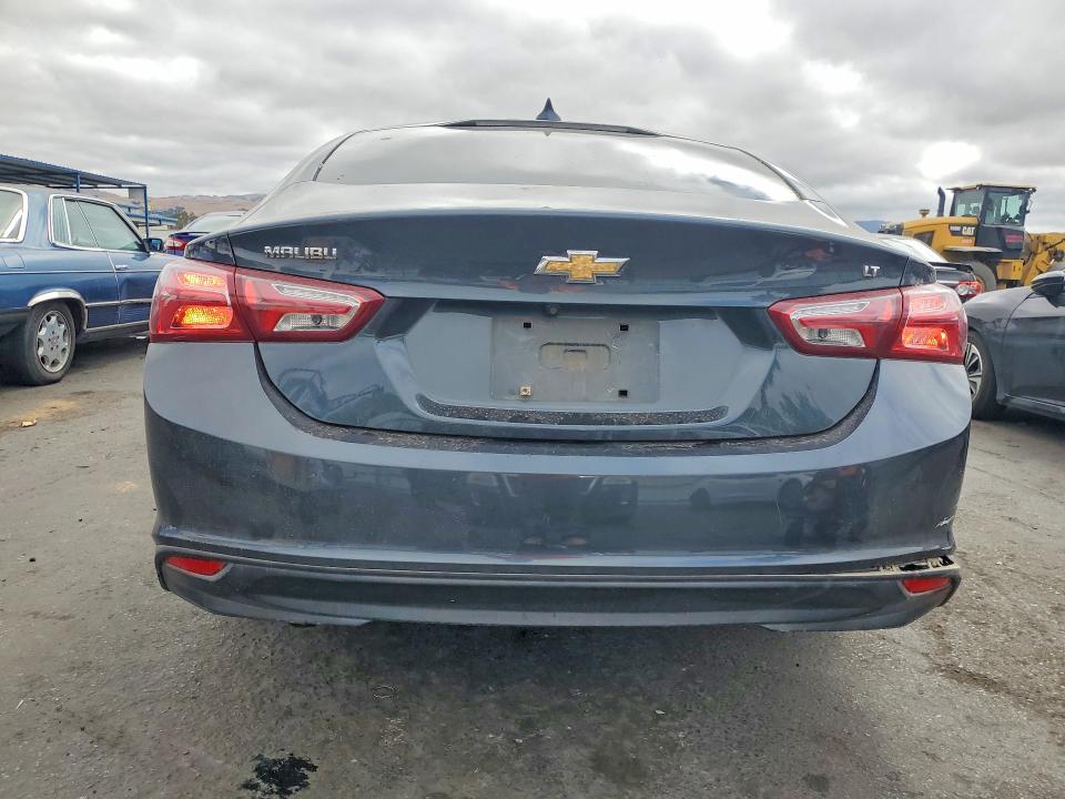 Продаж на аукціоні авто 2019 Chevrolet Malibu, vin: 1G1ZD5ST1KF136887, номер лоту: 57617916