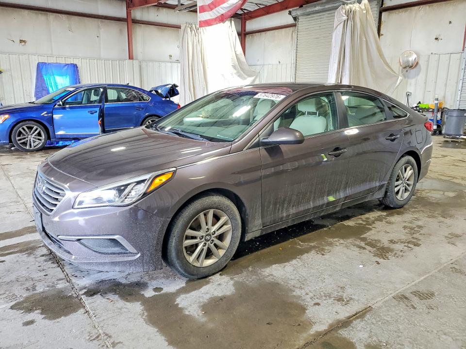 2017 Hyundai Sonata მანქანა იყიდება აუქციონზე, vin: 5NPE24AA6HH468764, აუქციონის ნომერი: 57642976