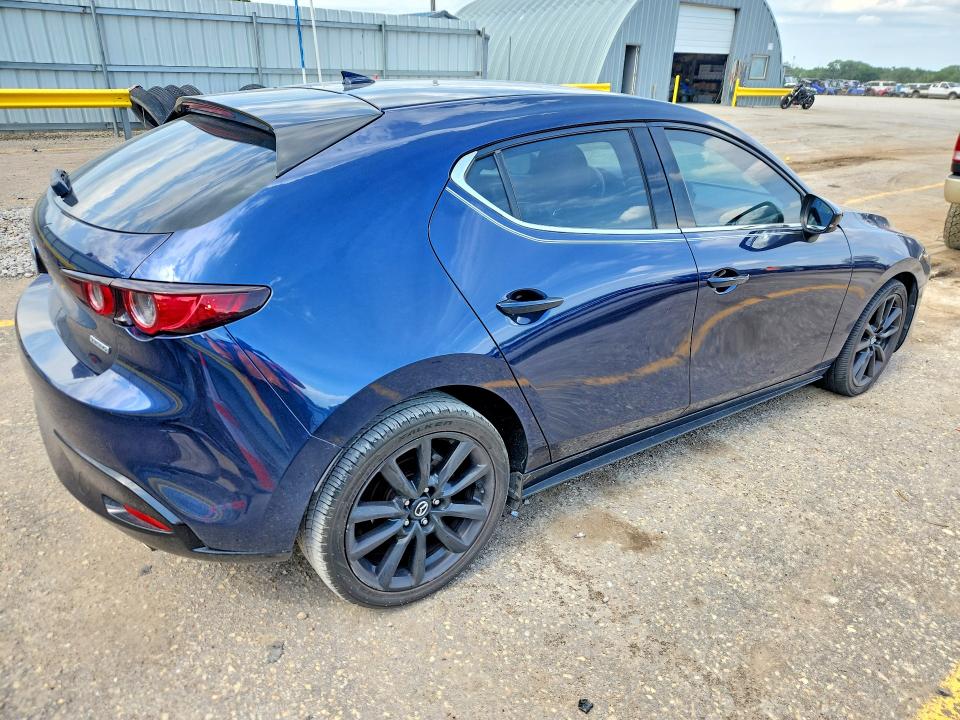 Продажа на аукционе авто 2020 Mazda 3, vin: JM1BPANM8L1170708, номер лота: 57604736