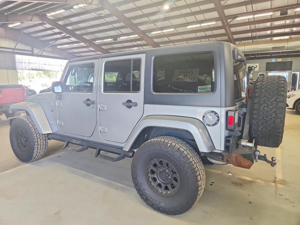 2015 Jeep Wrangler Unlimited მანქანა იყიდება აუქციონზე, vin: 1C4BJWEGXFL642697, აუქციონის ნომერი: 55967506