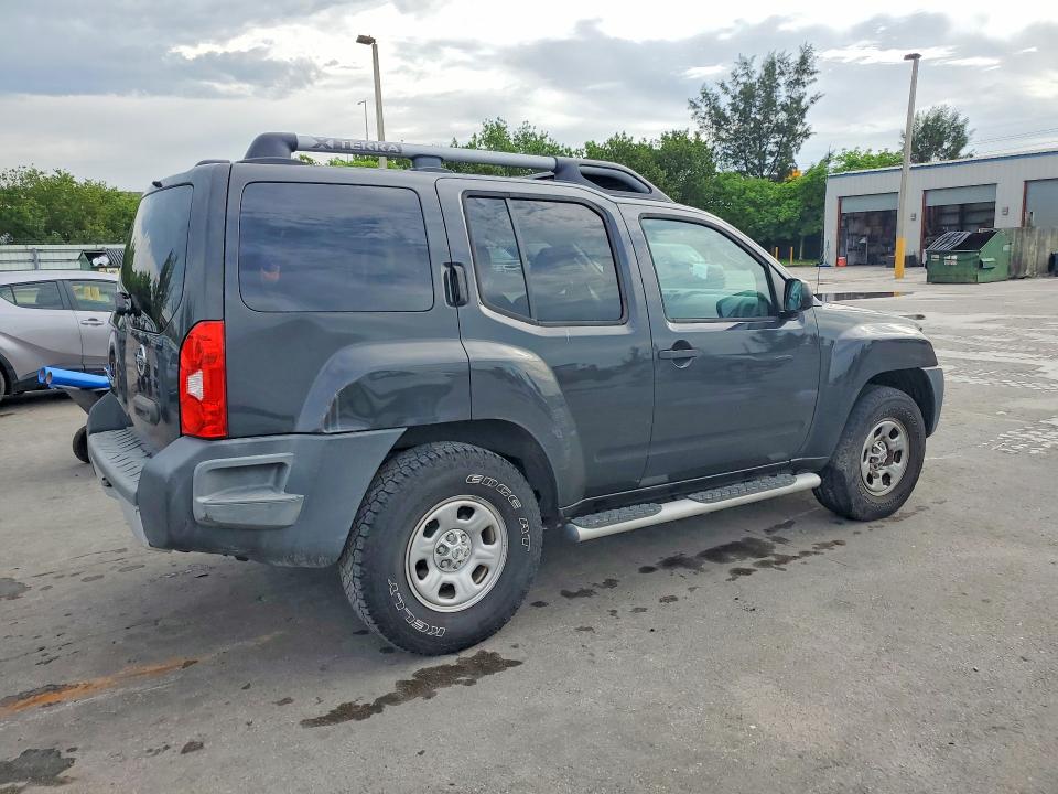 56100116 :رقم المزاد ، 5N1AN0NW3BC516143 vin ، 2011 Nissan Xterra مزاد بيع