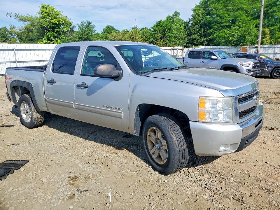2011 Chevrolet Silverado მანქანა იყიდება აუქციონზე, vin: 3GCPKSE31BG352560, აუქციონის ნომერი: 55846906