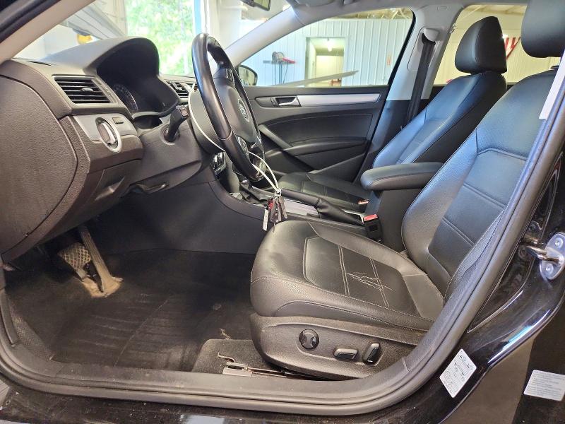 57602216 :رقم المزاد ، 1VWBP7A37CC009283 vin ، 2012 Volkswagen Passat مزاد بيع