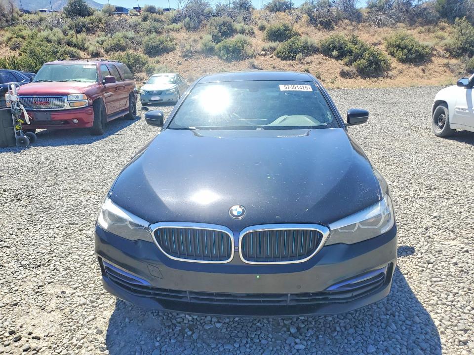 Продаж на аукціоні авто 2018 Bmw 530xe, vin: WBAJB1C52JG624111, номер лоту: 57401426