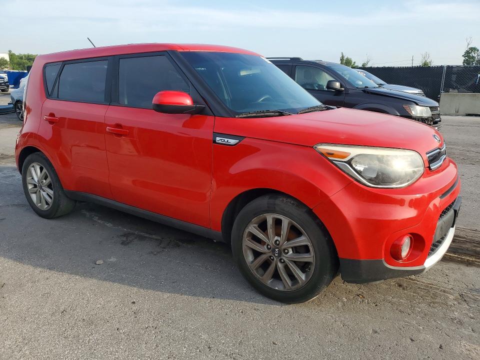 85450805 :رقم المزاد ، KNDJP3A52J7506739 vin ، 2018 Kia Soul مزاد بيع