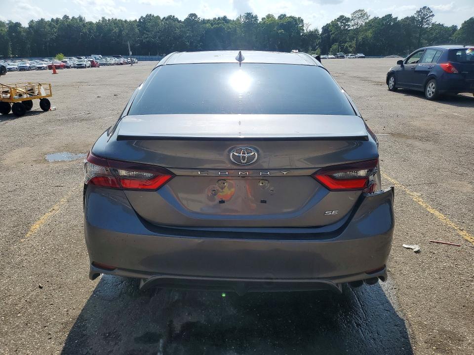 Продаж на аукціоні авто 2024 Toyota Camry, vin: 4T1G11AK0RU211444, номер лоту: 73342685