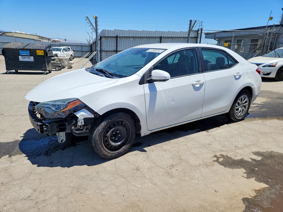 Продаж на аукціоні авто 2018 Toyota Corolla, vin: 5YFBURHE5JP815366, номер лоту: 55813836